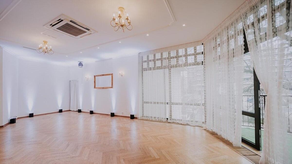 קושיצה Boutique Hotel Maraton מראה חיצוני תמונה